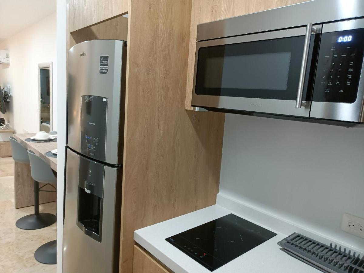 Luxury Suites , Calle 14Th Playa del Carmen Exteriör bild