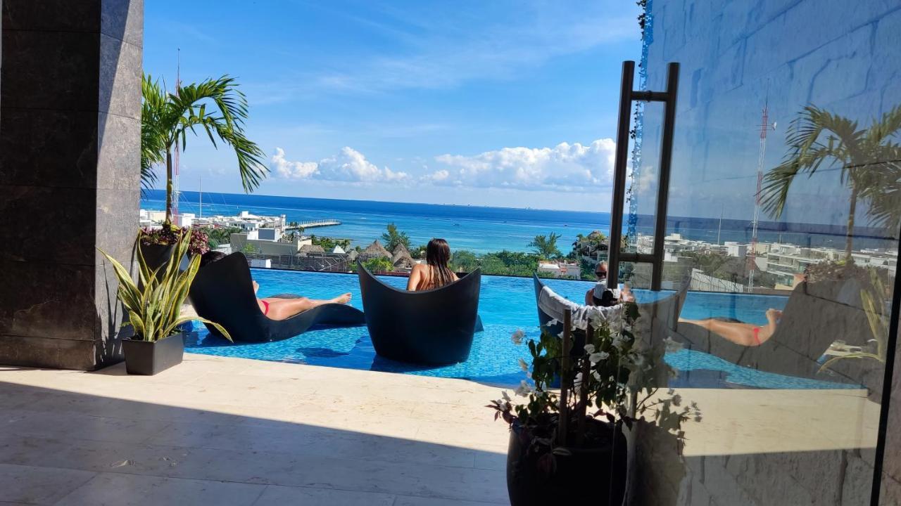 Luxury Suites , Calle 14Th Playa del Carmen Exteriör bild